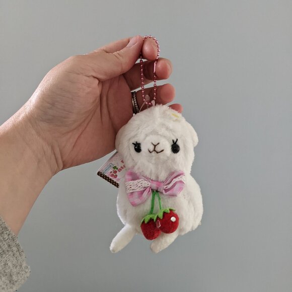 Amuse Baby Strawberry Series Arpakasso - Picture 2 of 5